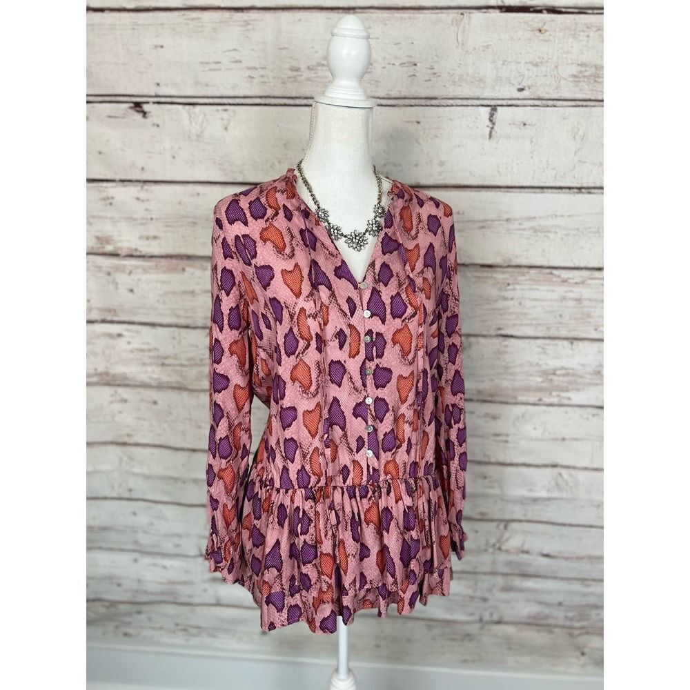 New boutique top-Sunday Up-Medium NWT